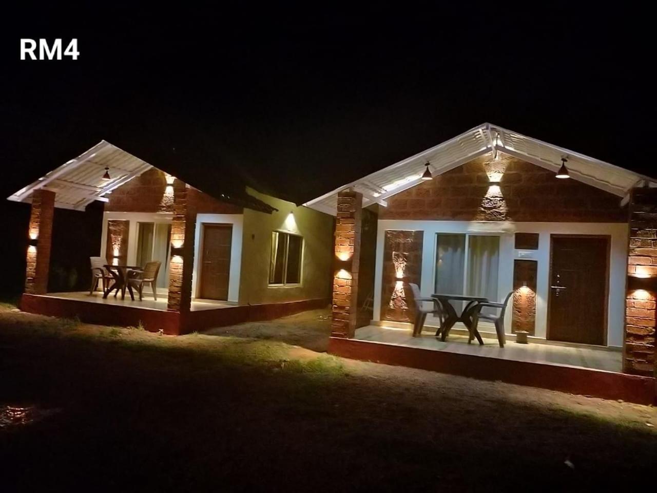 Riverstone Riverfront Stay جوكارنا المظهر الخارجي الصورة