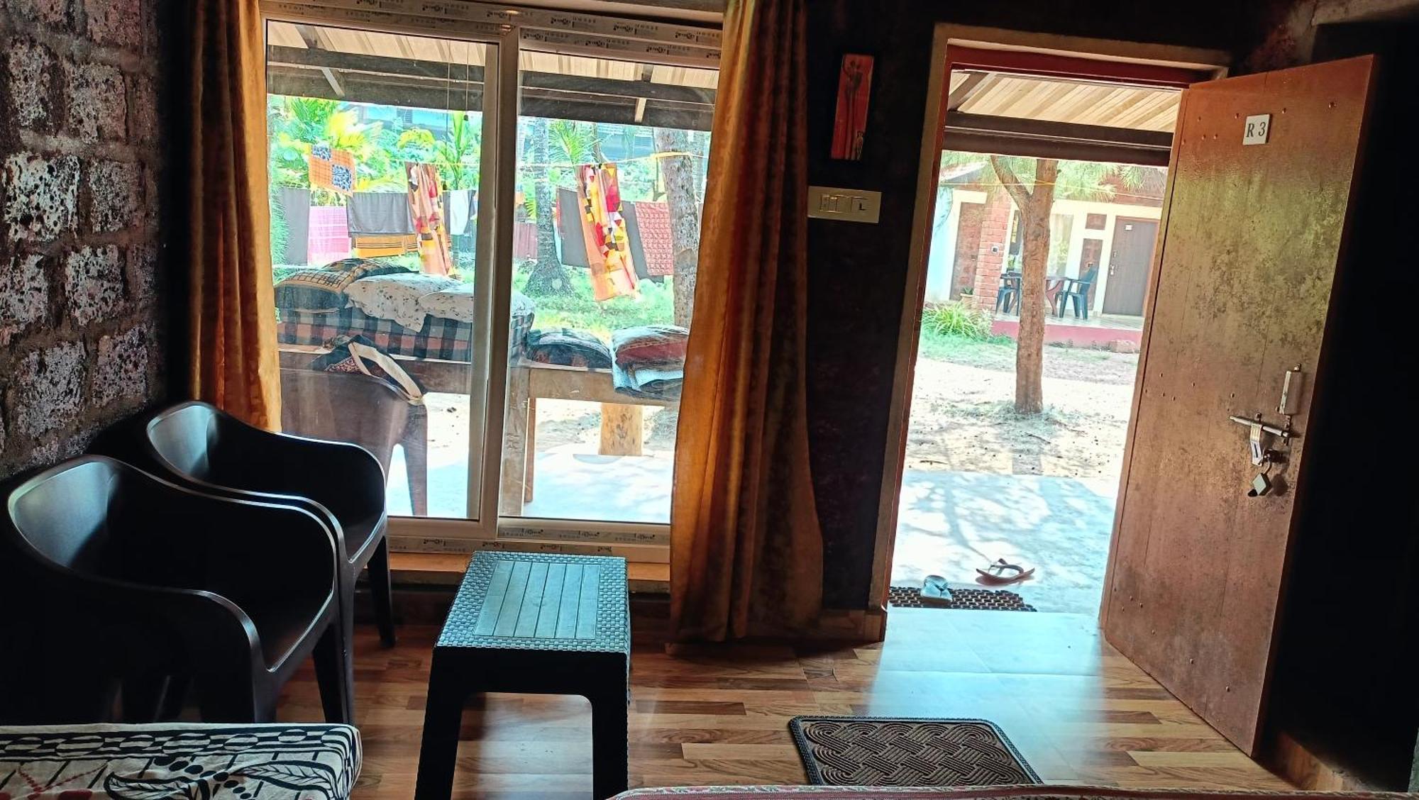 Riverstone Riverfront Stay جوكارنا المظهر الخارجي الصورة